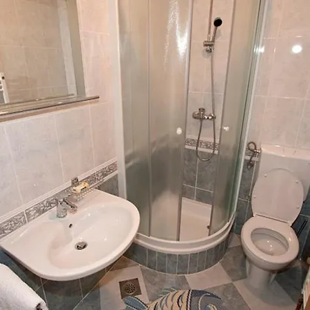 By The Sea Igrane, Makarska - 17292 Apartment *