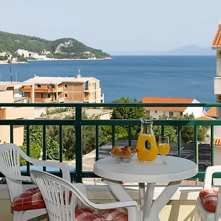 Apartment By The Sea Igrane, Makarska - 17292 *