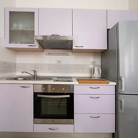 Apartment By The Sea Igrane, Makarska - 17292